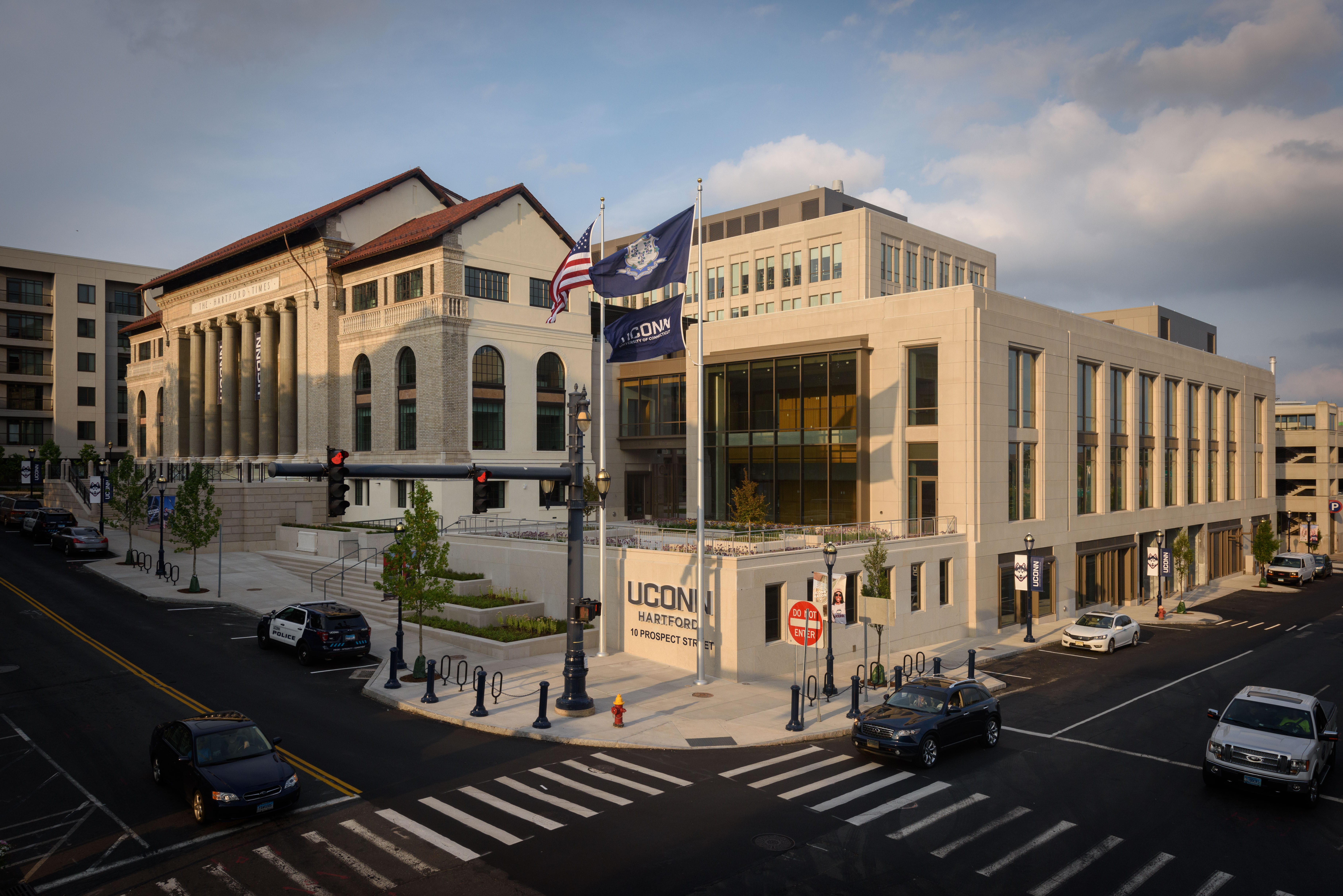 Front View of UConn Hartford